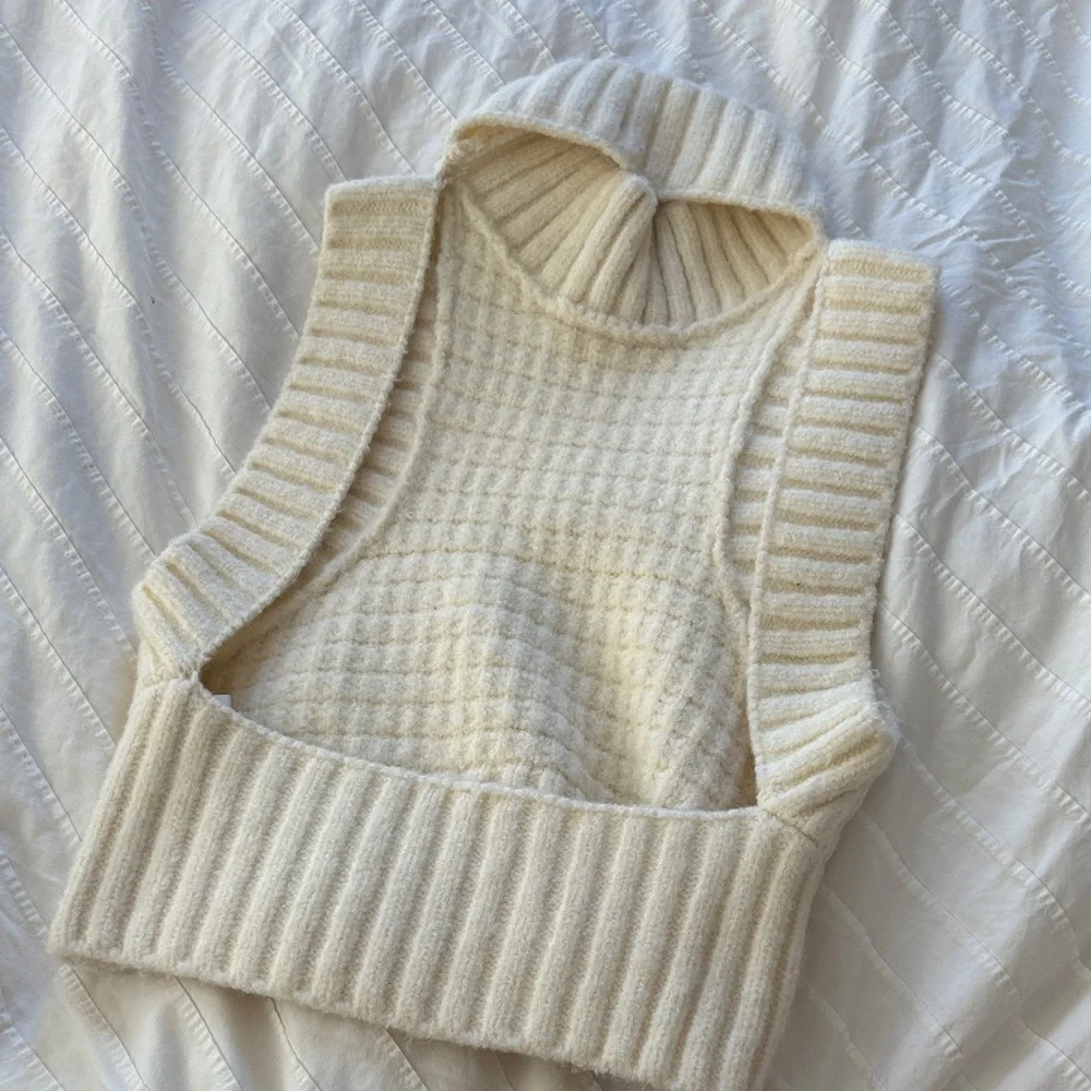 For Love And Lemons Cream Cowl Neck Ribbed Sweater Vest - Picture 3 of 3